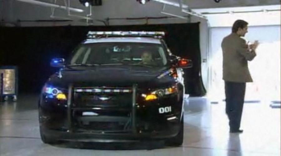  Ford Police Interceptor 2012 года  (фото 27 из 44)